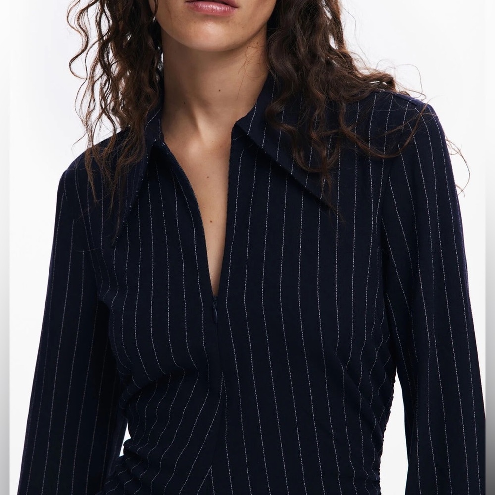 Desigual striped slim dress NO OFFERS PRICE IS FIRM - Picture 2 of 4